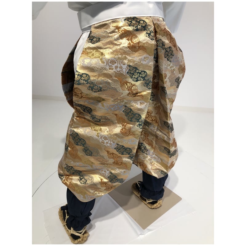 B-033-1】金襴たっつけ袴 | 甲冑工房丸武
