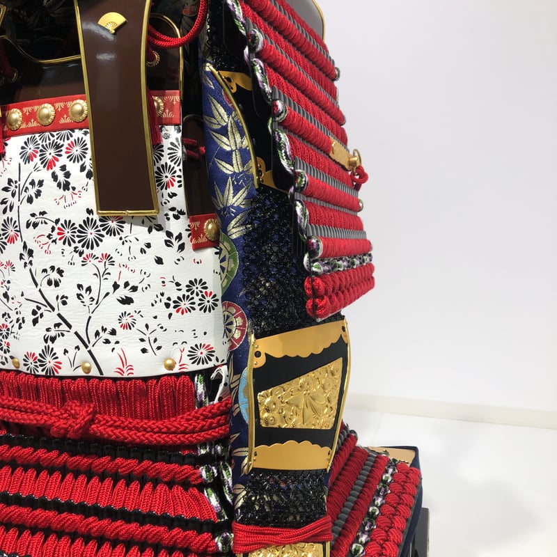 C-008】源義経 (子供鎧) | 甲冑工房丸武