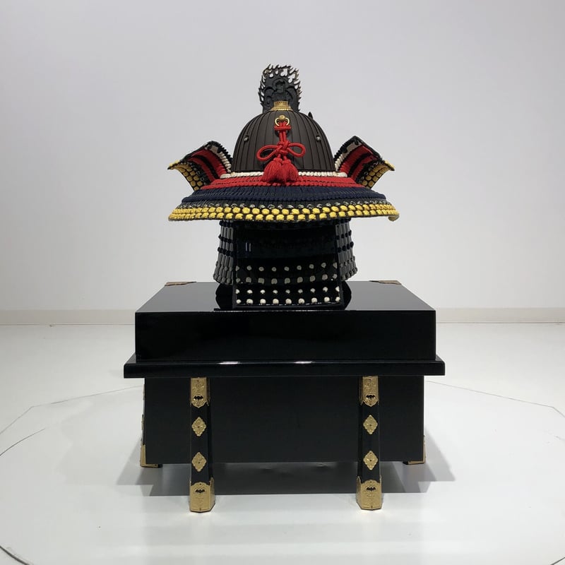 上杉謙信 銅像 置物 ブロンズ 金属製 馬 レトロ 戦国武将 武士 鎧 兜 武具 楽天市場】【ふるさと納税】上杉謙信 甲冑 鎧兜 鎧 かぶと 兜