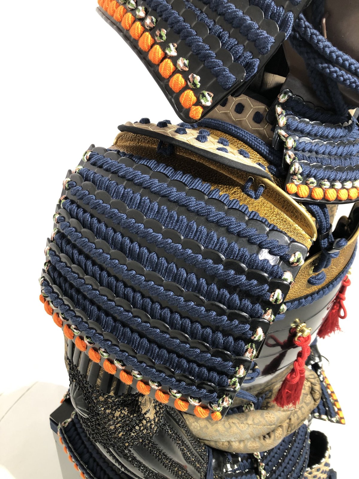 O-029】濃紺糸威金唐二枚胴具足 | 甲冑工房丸武