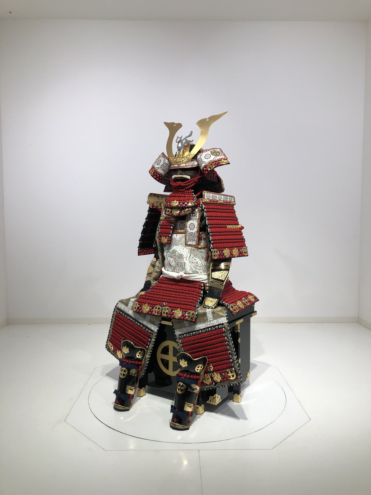 等身大本小札大鎧緋糸胴丸甲冑五月人形