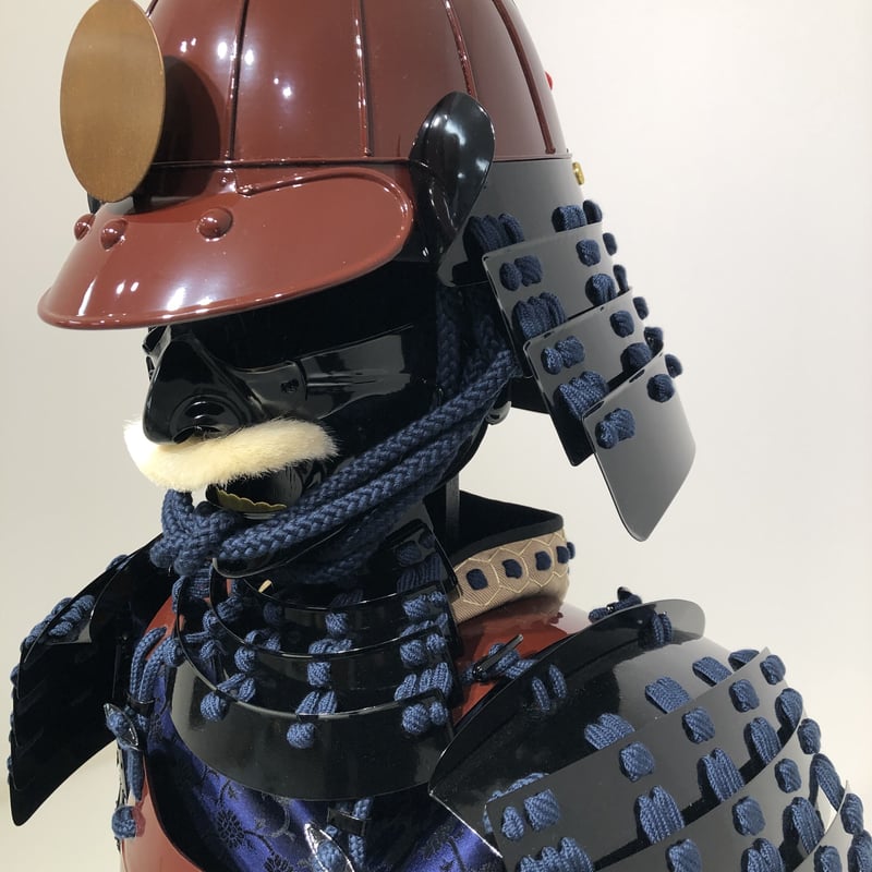 【新品同様】丸武工房製【現代 甲冑•等身大】当世素掛紺白茶糸威具足【胴 鎧】 新品同様】丸武工房製【現代 甲冑•等身大】当世素掛紺白茶