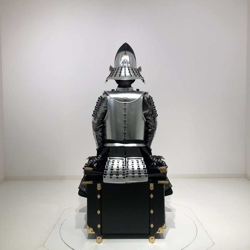 【最終値下げ】南蛮3枚脛　脛当　等身大　丸武産業　織田信長 鎧兜甲冑等身大】織田信長 南蛮胴 | 甲冑工房 武寿