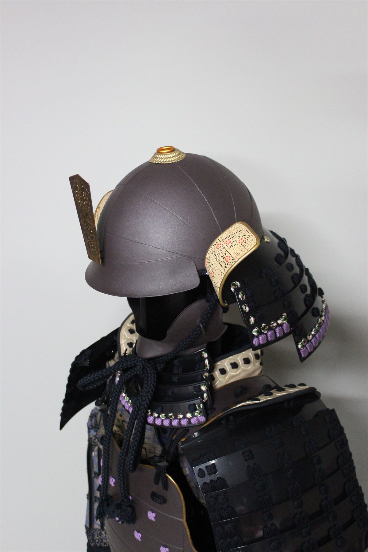 O-043】黒糸威鉄錆二枚胴具足(くろいとおどしてつさびにまい O-043】黒糸威鉄錆二枚胴具足(くろいとおどしてつさびにまい