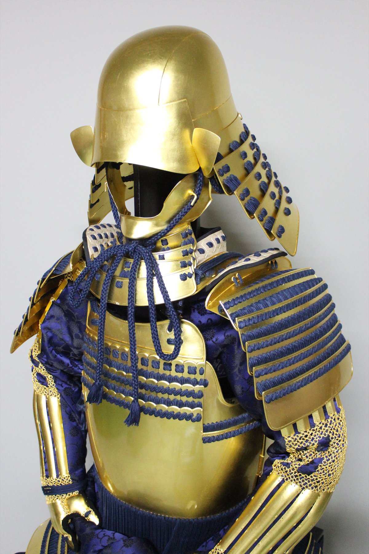 Y-017】大河ドラマモデル○徳川家康金蛇美具足 | 甲冑工房丸武 Y-017】大河ドラマモデル○徳川家康金蛇美具足 | 甲冑工房丸武