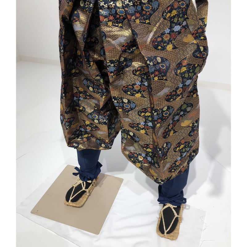 B-033】金襴たっつけ袴 | 甲冑工房丸武