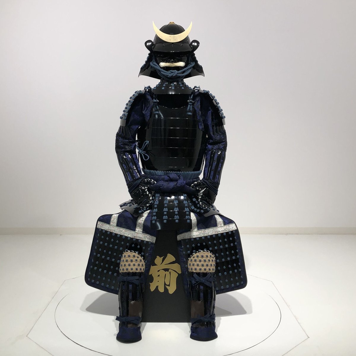 O-063】○紺糸威黒桶側二枚胴具足 | 甲冑工房丸武 O-063】○紺糸威黒桶側二枚胴具足 | 甲冑工房丸武