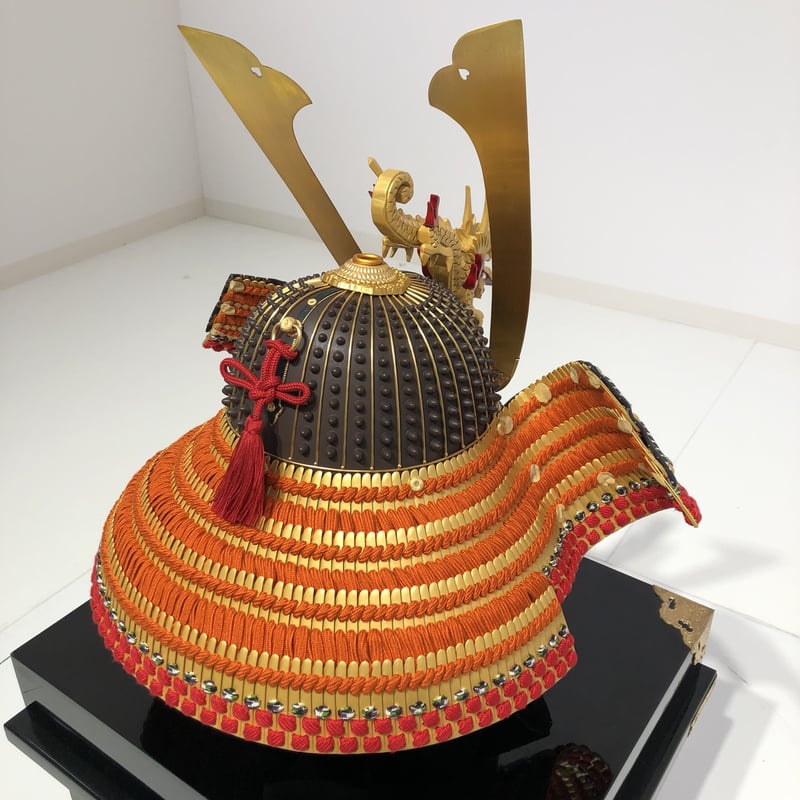 兜 国宝 浅葱糸威之兜 1/4スケール – 鈴甲子