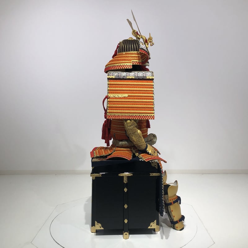 胴当世素掛　緋縅　金屏風 胴当世素掛緋縅金屏風