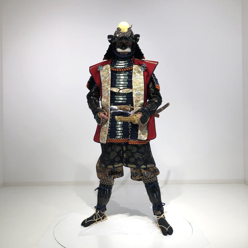 値下げ）甲冑•日本鎧（等身大セット）