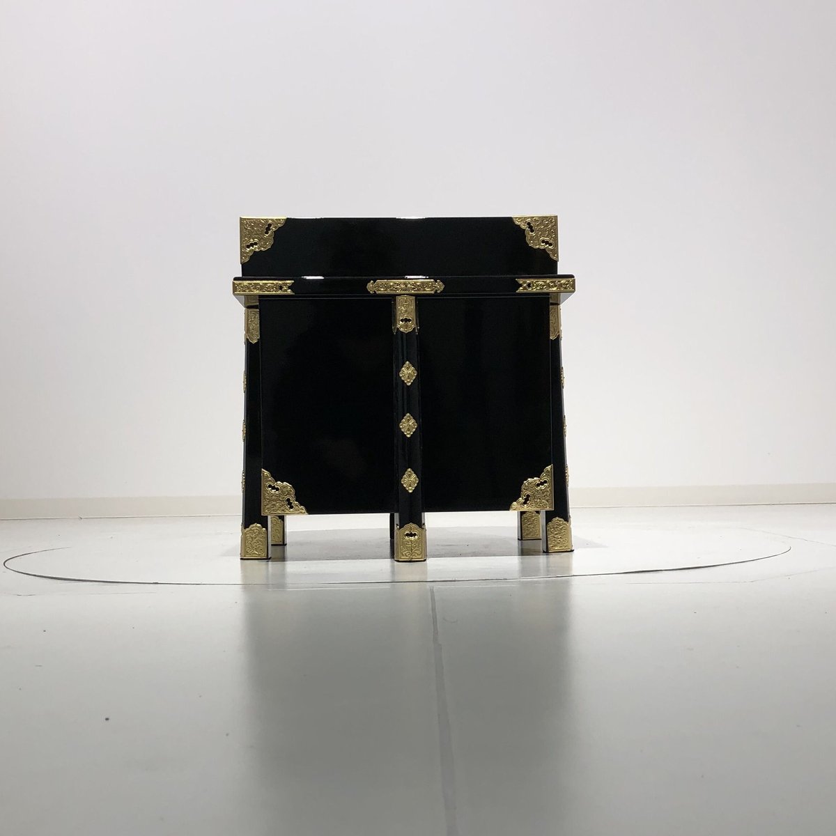 A-004】鎧櫃 (子供・六本足) | 甲冑工房丸武