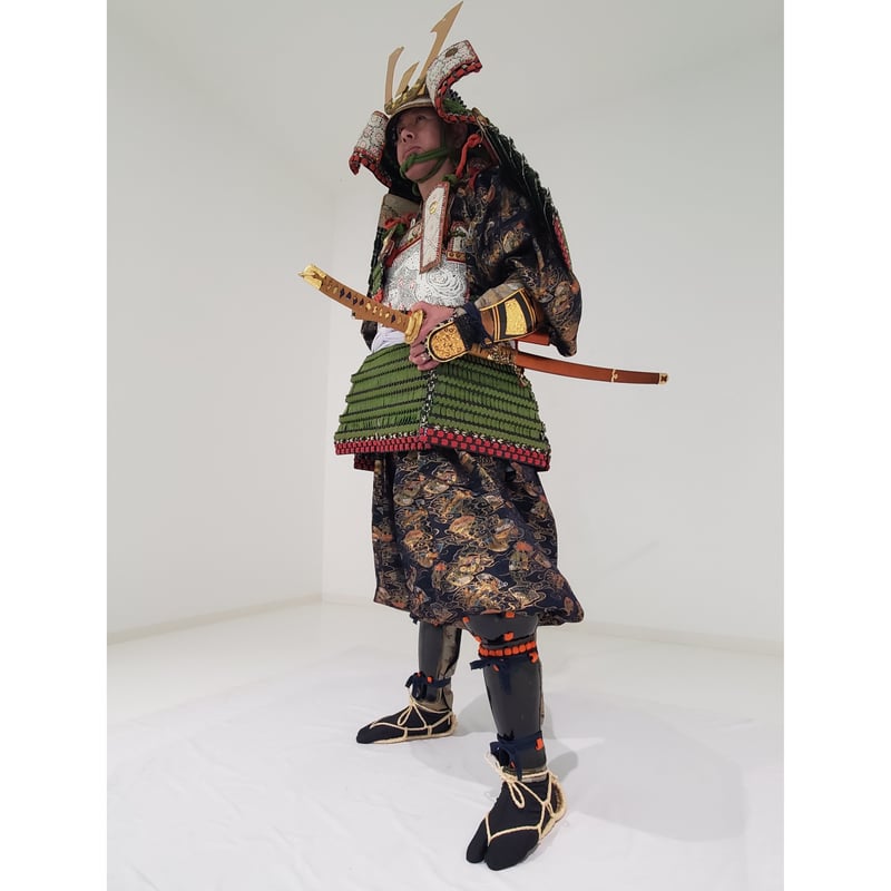 【希少•未着用】萌黄色（緑）縅糸 鉄地黒胴当世具足 【甲冑 等身大】 鎧 一式 練革黒漆塗萌黄糸威大鎧／ホームメイト