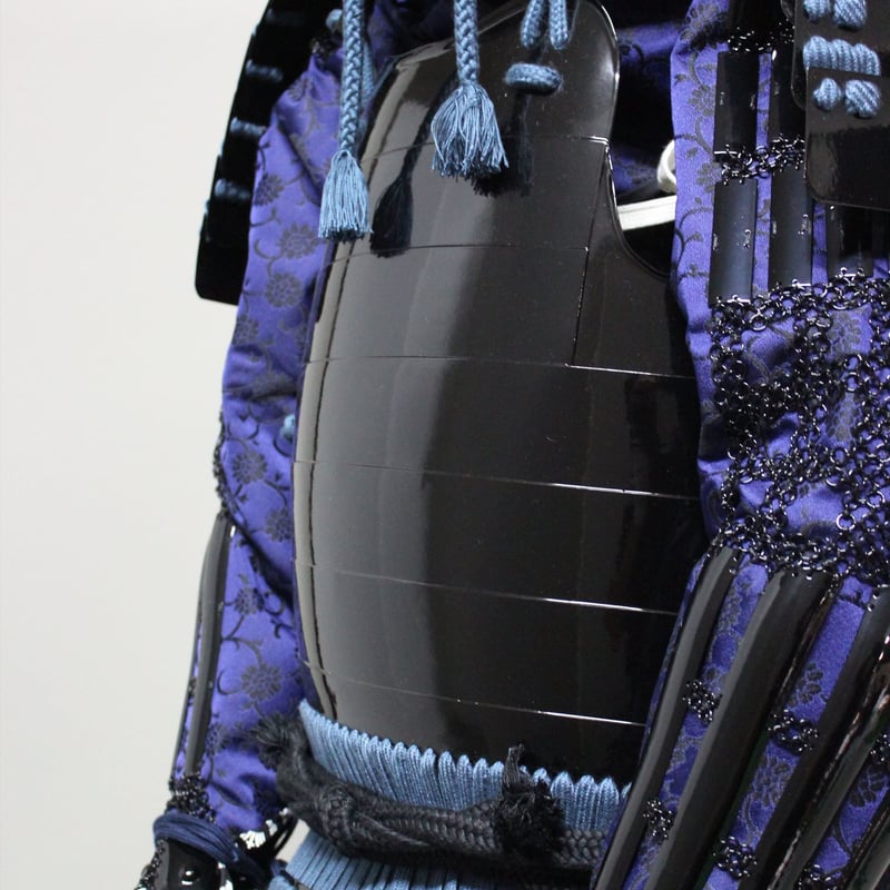 最終値下げ　極美品！現代甲冑　紺糸威黒桶胴具足 Black Armour with Dark Blue lacing紺糸威黒桶側二枚胴具足