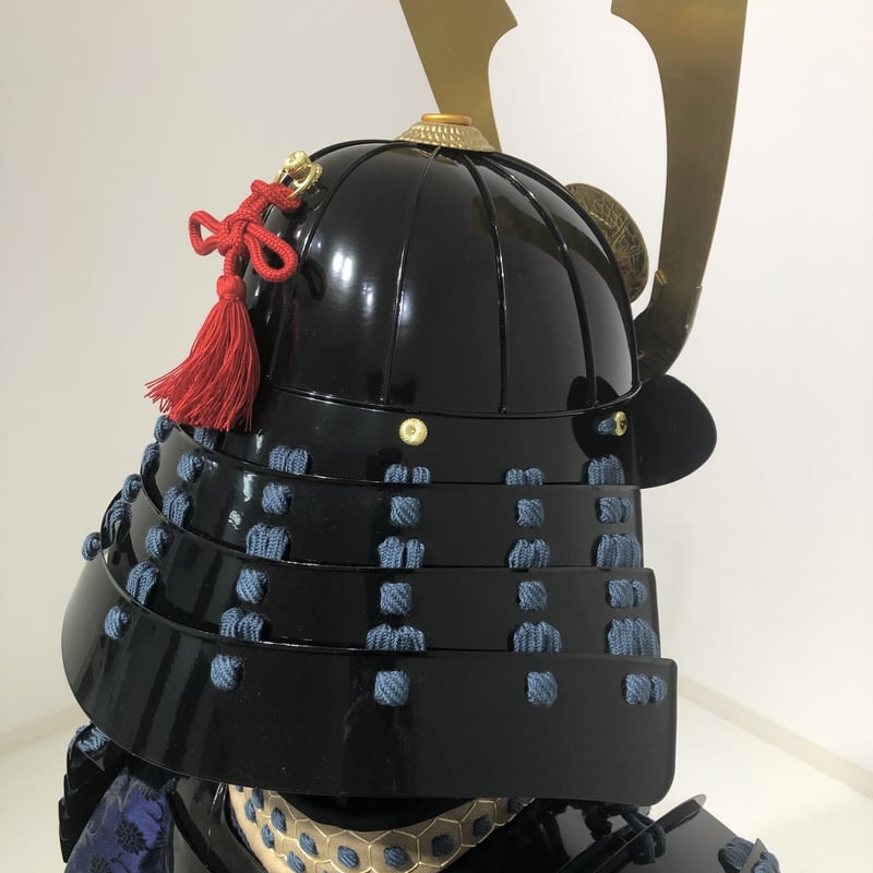 O-058】○紺糸威黒桶側二枚胴具足(鍬形) | 甲冑工房丸武 O-058】○紺糸威黒桶側二枚胴具足(鍬形) | 甲冑工房丸武