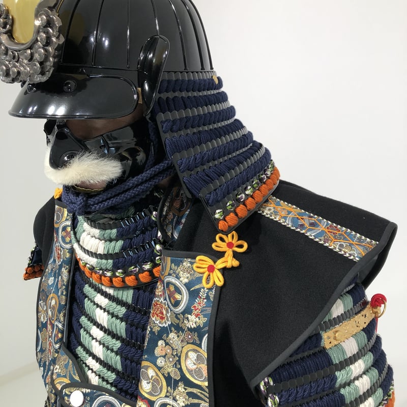 B-052】陣羽織 (黒羅紗黒襟) | 甲冑工房丸武