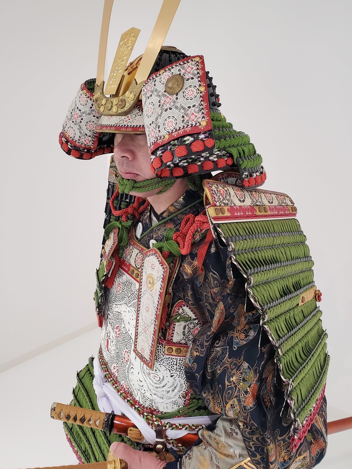 新品 名匠 上原玉鳳 大鎧 六分の壱 戦国武将鎧兜 名将 萌黄