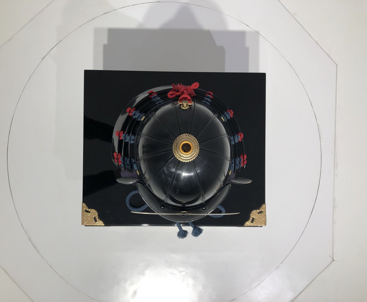 O-055-K】紺赤糸威胸取黒桶側二枚胴具足(十二間)(兜のみ O-055-K】紺赤糸威胸取黒桶側二枚胴具足(十二間)(兜のみ