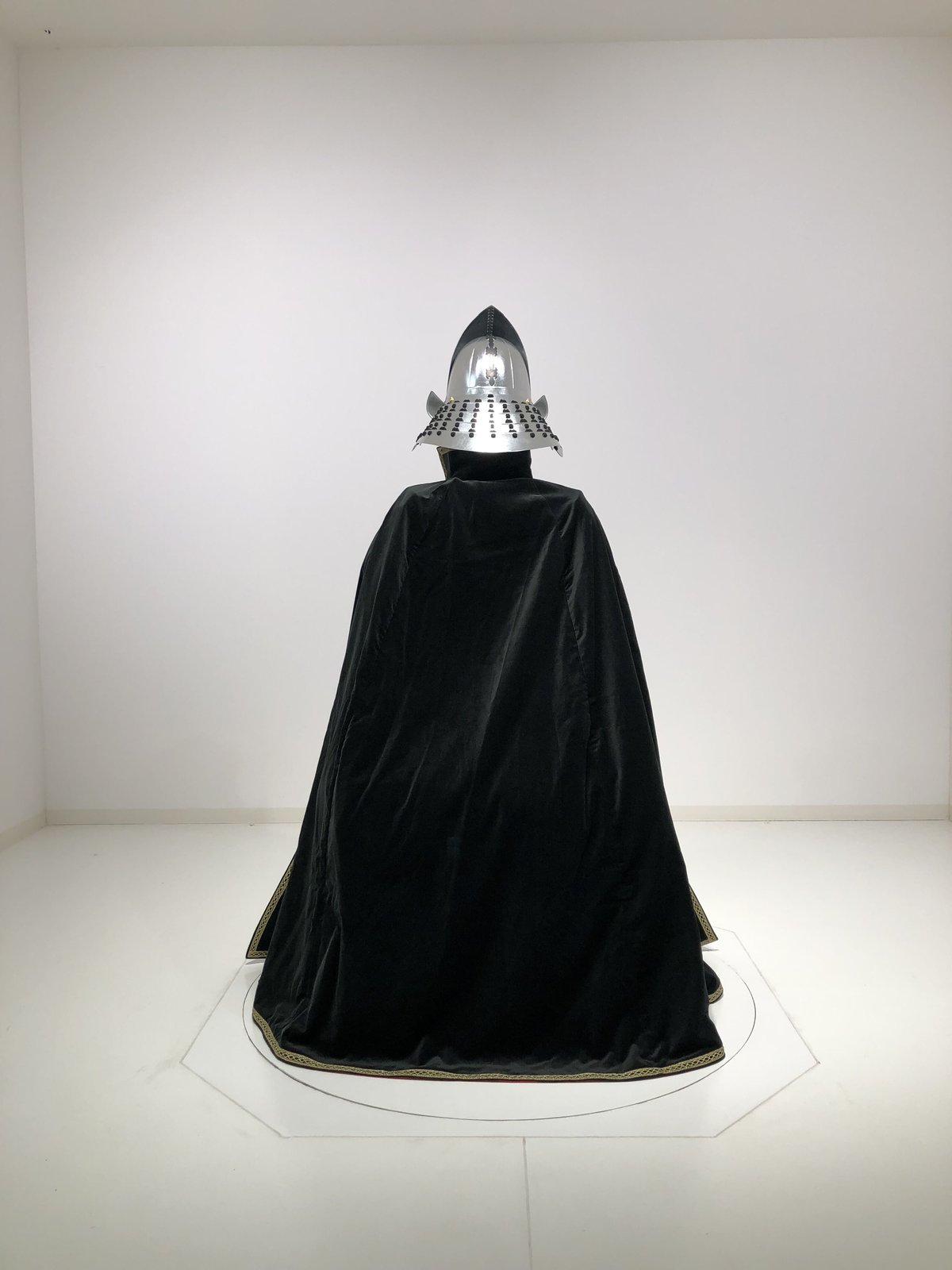 【最終値下げ】南蛮3枚脛　脛当　等身大　丸武産業　織田信長 最終値下げ】南蛮3枚脛 脛当 等身大 丸武産業 織田信長