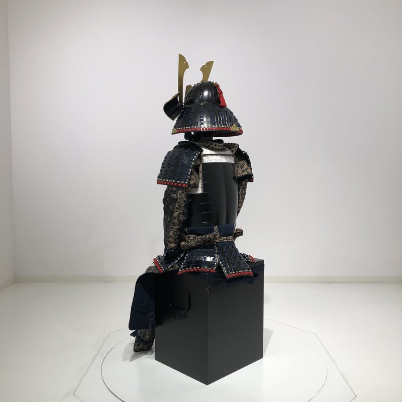 O-047】○濃紺糸威伊予素懸二枚胴具足(艶消塗) | 甲冑工房丸武 O-047】○濃紺糸威伊予素懸二枚胴具足(艶消塗) | 甲冑工房丸武