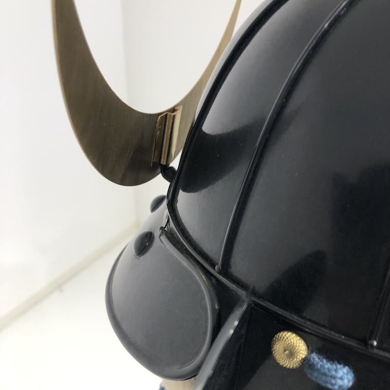 O-055】紺赤糸威胸取黒桶側二枚胴具足・十二間兜(手時代塗 O-055】紺赤糸威胸取黒桶側二枚胴具足・十二間兜(手時代塗