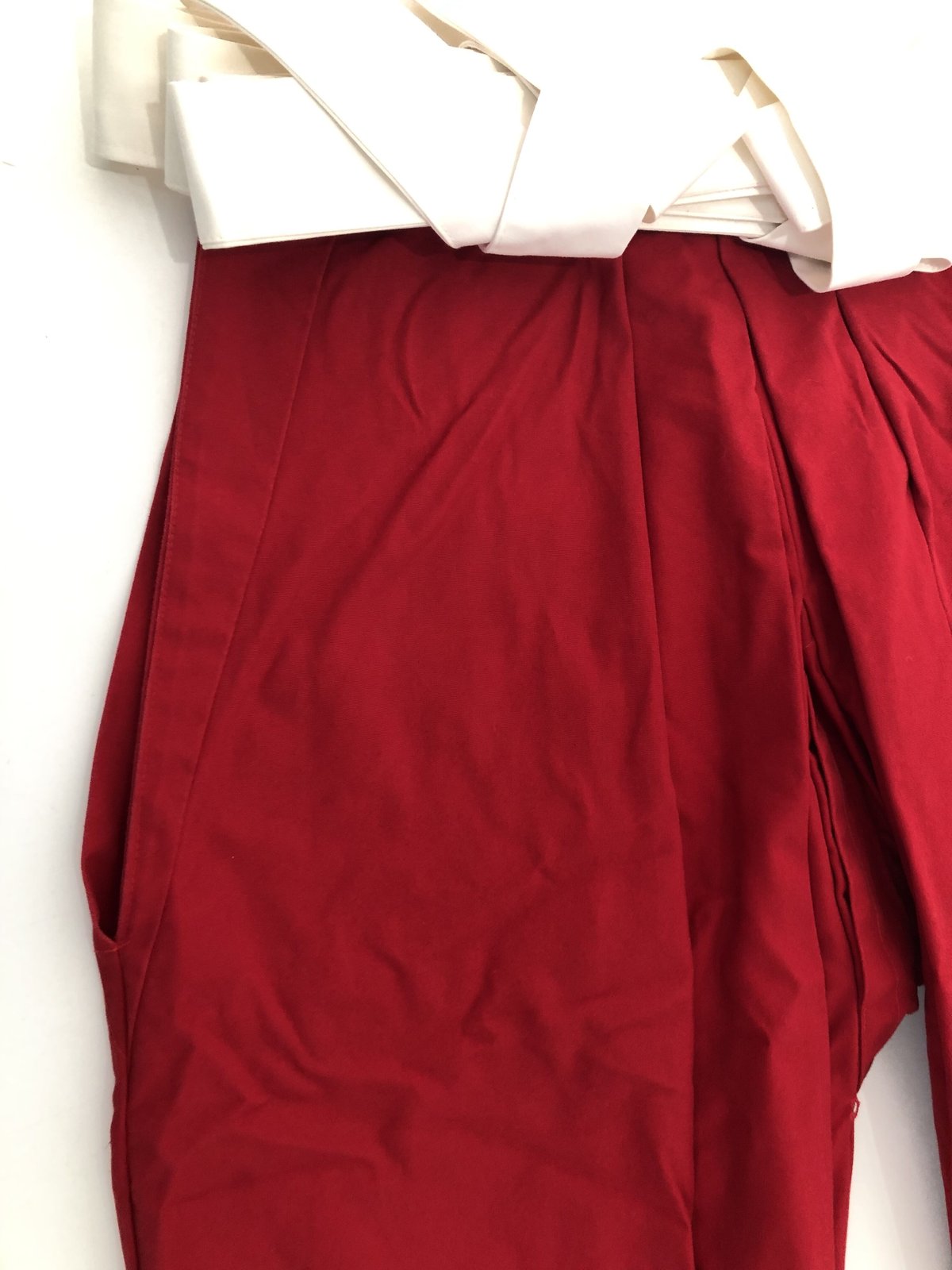 津軽マタギ 着皮 民藝品 「津軽又木斑文様着皮装束」 Red Mogami Tosei Gusoku Worn by Kimata Morikatsu / 木俣守勝