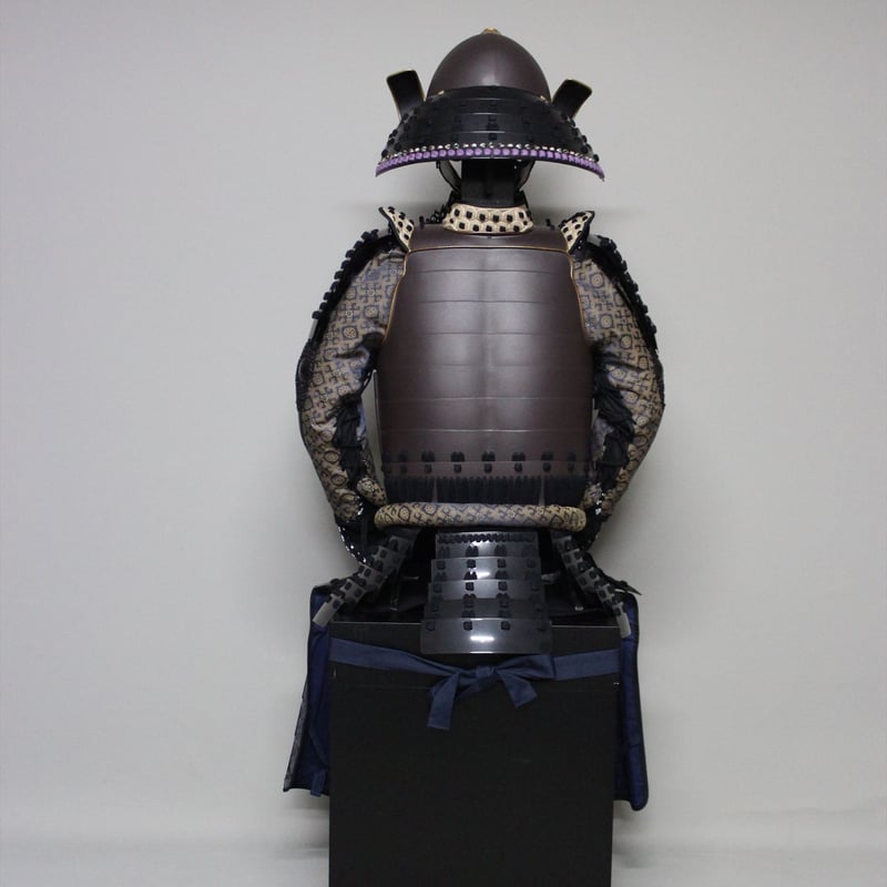 O-043】黒糸威鉄錆二枚胴具足(くろいとおどしてつさびにまい O-043】黒糸威鉄錆二枚胴具足(くろいとおどしてつさびにまい
