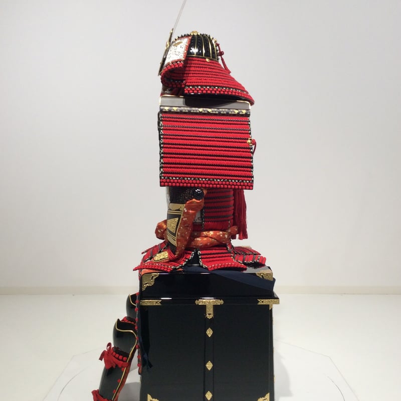 『美品』丸武産業製【鎧•甲冑】黒色紺糸威当世具足【鎧一式　鎧櫃、鎧立て付】 ぽち様専用』丸武産業製【鎧•甲冑】黒色紺糸威当世具足【