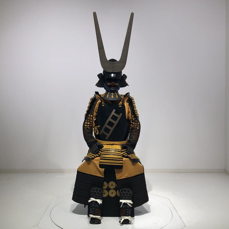 甲冑(田中 資幸 作) 甲冑(田中 資幸 作)