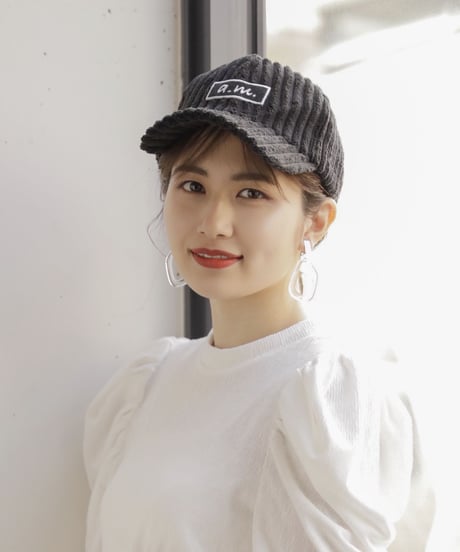 a.m.  corduroy cap (black)