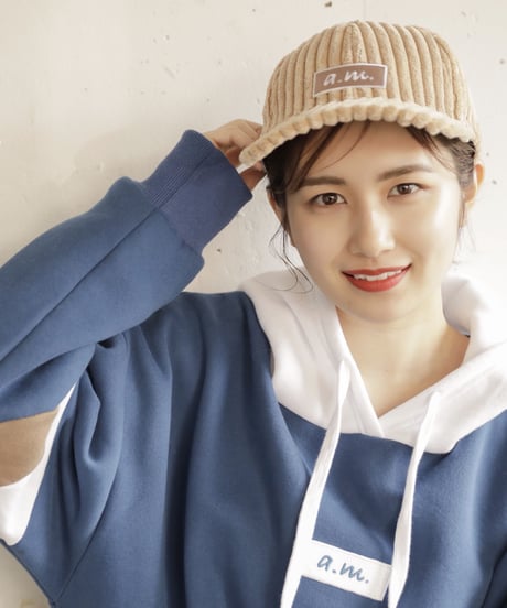 a.m.  corduroy cap (beige)