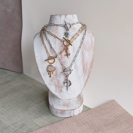 【tiill】emoji necklace - moon cross