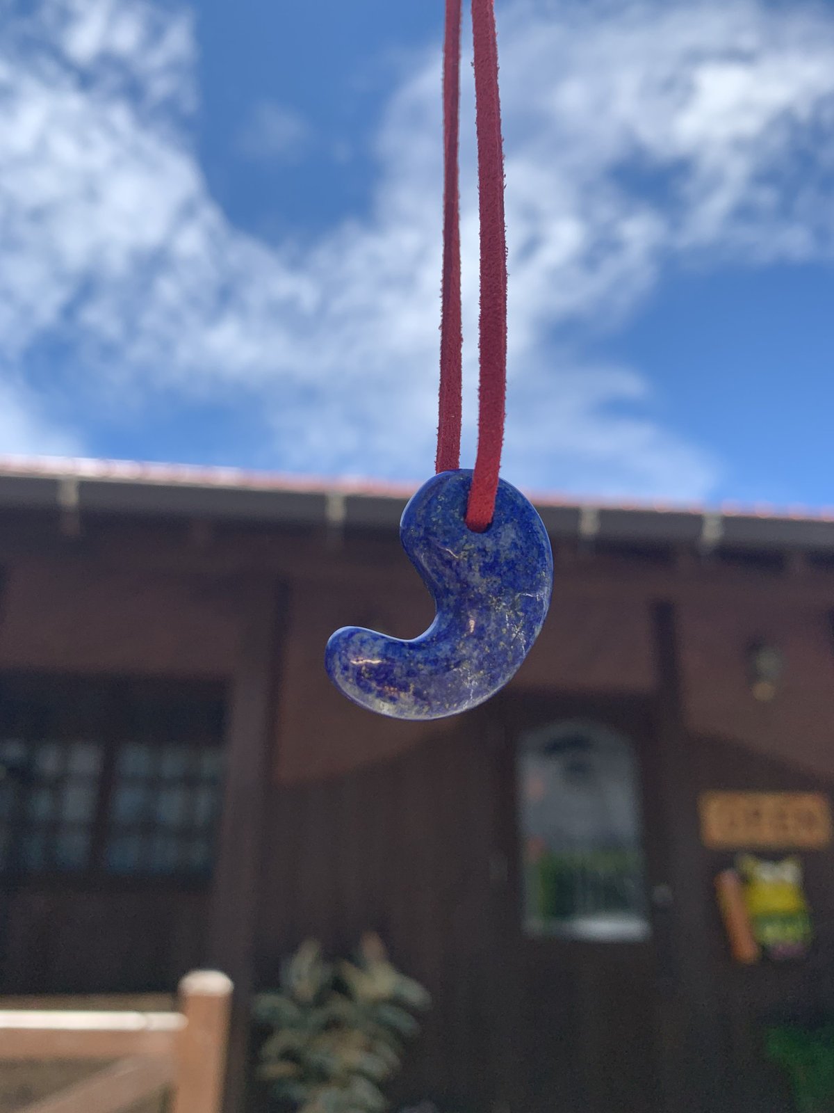 三種の神器 勾玉 】ラピスラズリ | 服が福を呼ぶお店 ふくのかみ Re