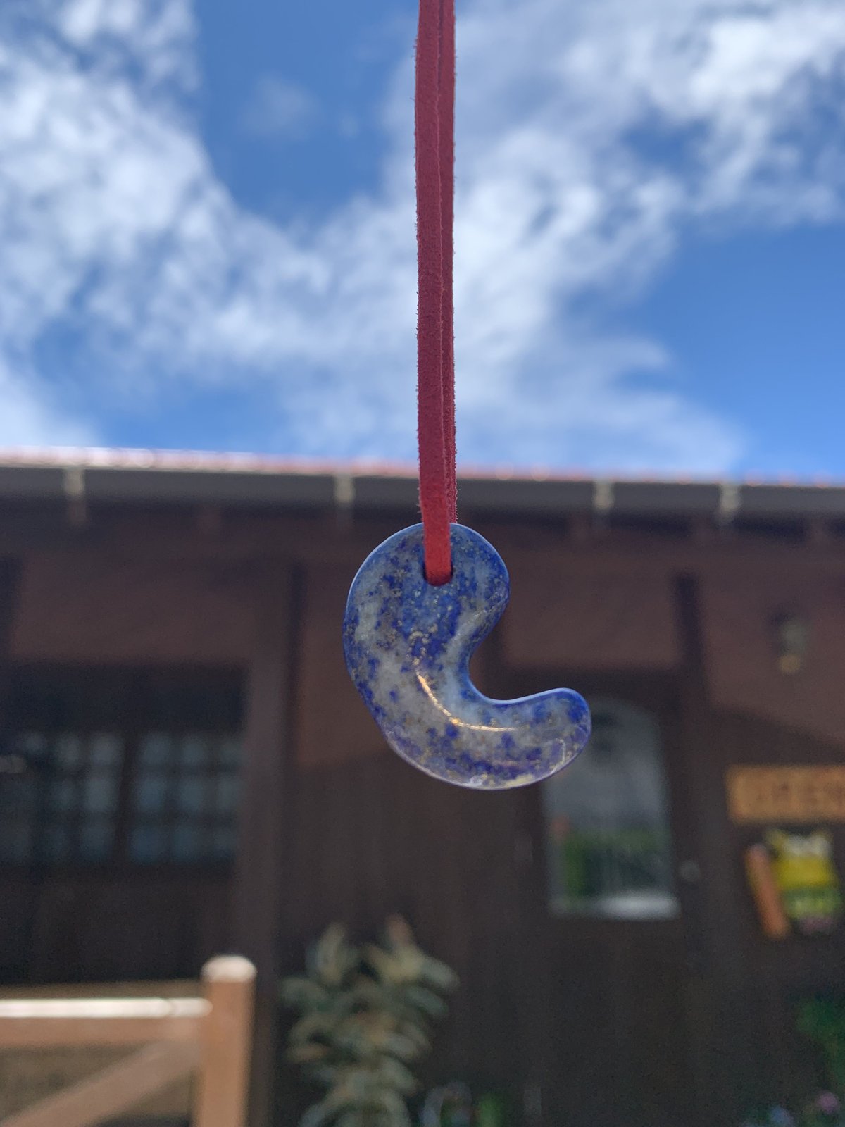 三種の神器 勾玉 】ラピスラズリ | 服が福を呼ぶお店 ふくのかみ Re