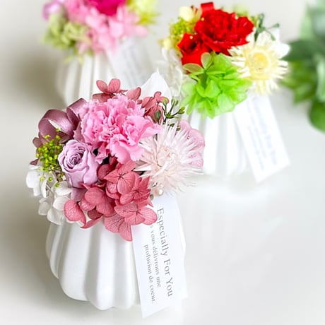 プリザーブドフラワー sweet 母の日 カーネーション 誕生日 記念日 父の日 結婚祝い 新築祝い 開業 開店 女友達 歓迎会 敬老の日 発表会 感謝 お礼