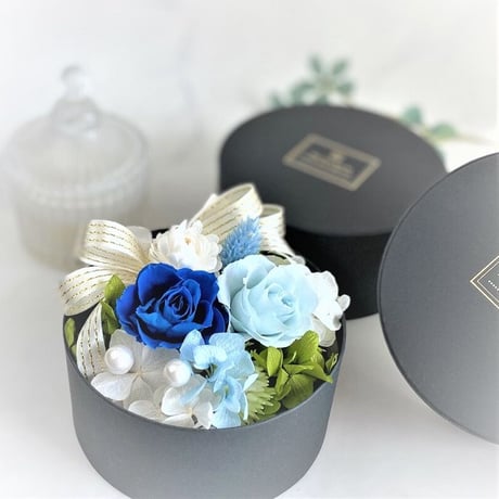 プリザーブドフラワー　ボックスブラックℙblue【送料無料】記念日 お誕生日 入学卒業 就職お祝い ホワイトデー 父の日 男性 感謝 サプライズ 退職 送別