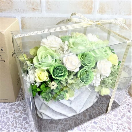 プリザーブドフラワー　PREMIUM　エテルナgreenℳ お祝い 記念日 お誕生日 結婚記念日 開店開業  就任 昇進 男性プレゼント 癒し インテリア