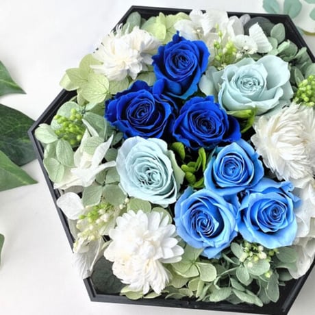 プリザーブドフラワー　クリアボックスblueℳ 記念日 お誕生日 開店祝い 開業祝い  就職祝い 昇進お祝い 送別 退職 定年 父の日 敬老の日 男性プレゼント インテリア 癒し花 幸運 六角形
