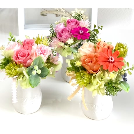 プリザーブドフラワー お誕生日 プレゼント  ホワイトデー 母の日 女友達  結婚 出産 歓迎会 敬老の日 発表会 感謝 お礼 お見舞い