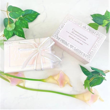 プリザーブドボックスフラワーElegant お誕生日 結婚 出産 結婚 記念日  敬老の日 感謝 彼女  女性 友達 サプライズ  ボックスフラワー