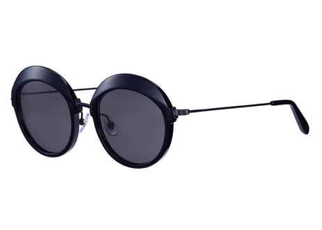 TOBI　BK (BLACK)