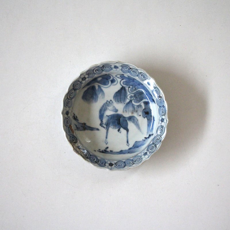 数と骨董】古伊万里染付馬文稜花小皿 d11.8cm Imari Blue and