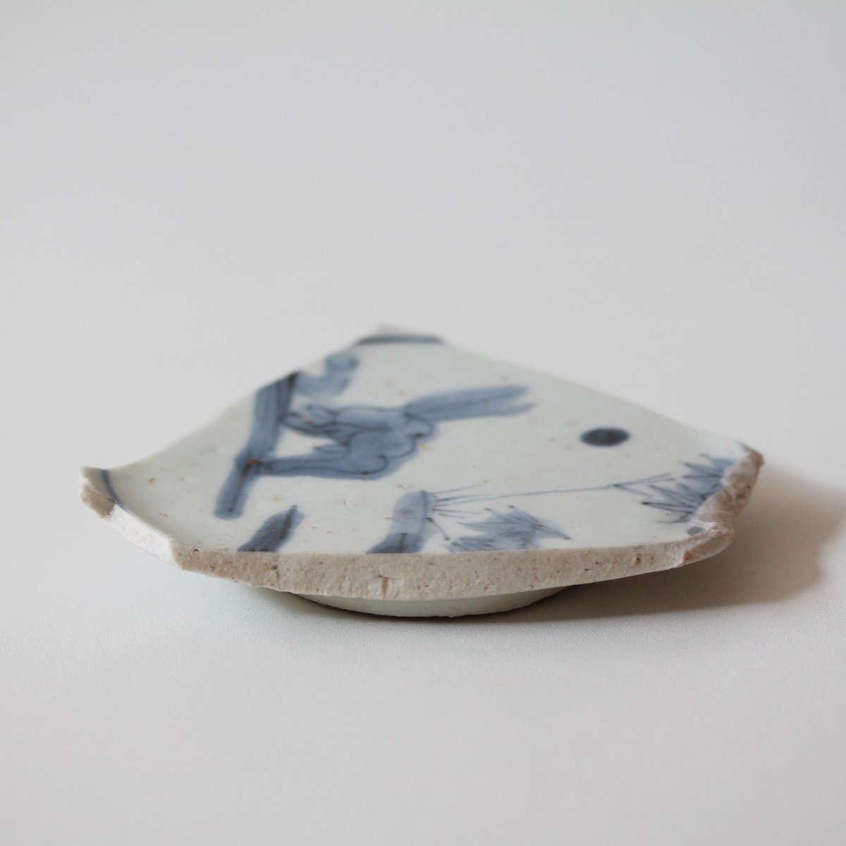 数と骨董】陶片 初期伊万里月兎文小皿 d11.3cm Shard of Early