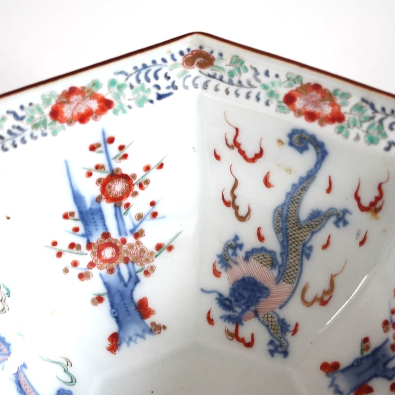 数と骨董】九谷色絵柿右衛門写八角鉢 d20.7cm Kutani Kakiemon Styl