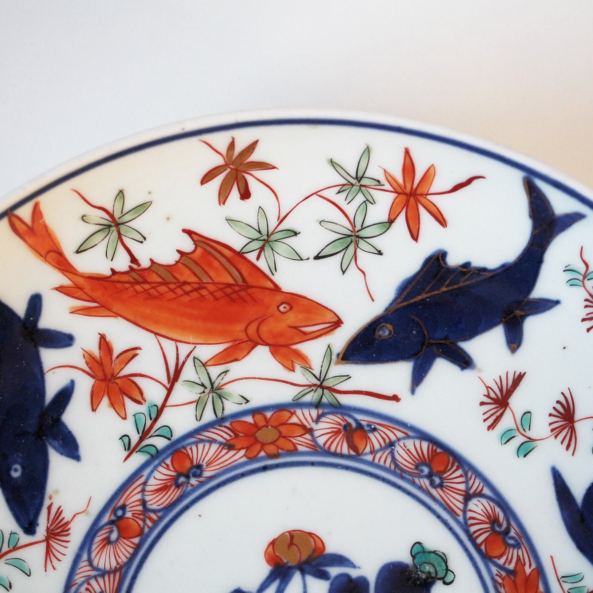 骨董 アンティーク 古伊万里 色絵花瓶獅子図八角皿 輸出伊万里