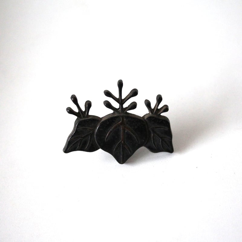 数と骨董】銅製五三桐形釘隠 w7.1cm Copper Paulownia Shaped K