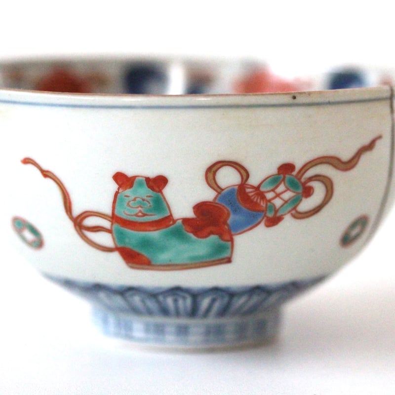 十二支と宝珠】古伊万里色絵犬筥文蓋付碗 d11.2cm Imari 十二支と宝珠】古伊万里色絵犬筥文蓋付碗 d11.2cm Imari