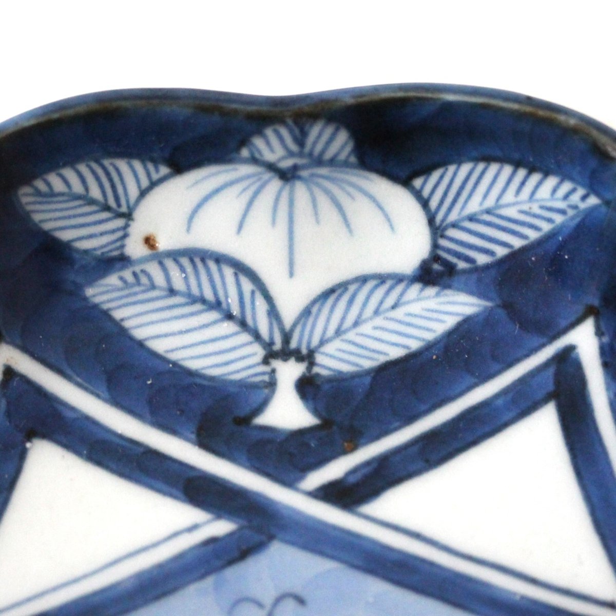 数と骨董】古伊万里染付楽器桜橘文皿 d21.9cm Imari Blue and