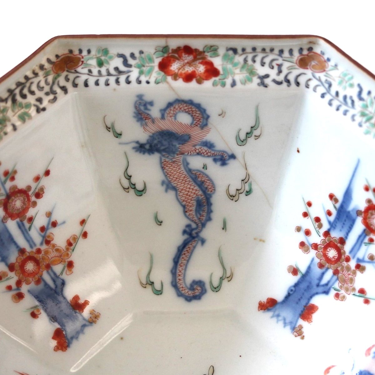 数と骨董】九谷色絵柿右衛門写八角鉢 d20.7cm Kutani Kakiemon