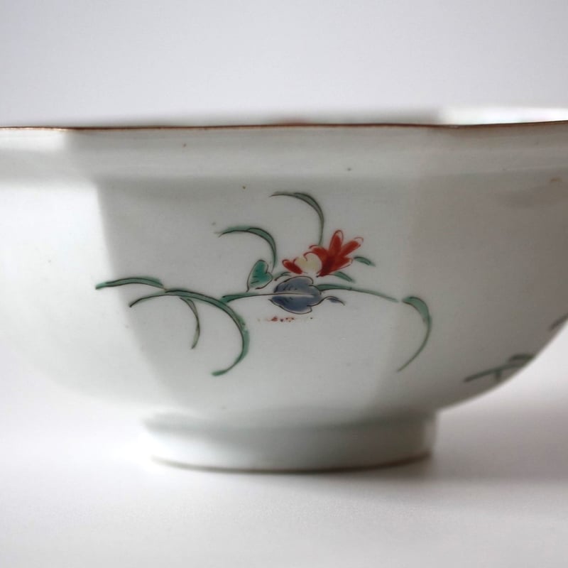 数と骨董】九谷色絵柿右衛門写八角鉢 d20.7cm Kutani Kakiemon