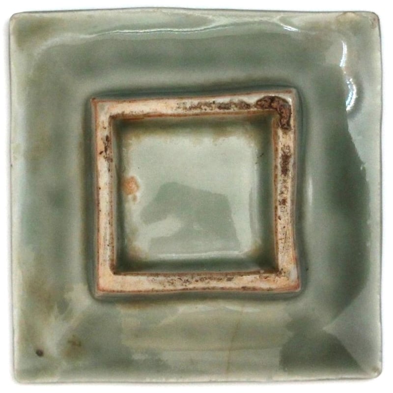 中国明末清朝　青磁龍図　角鉢　幅約9.2㎝　タカチ　東さ7-0804☆2F 中国明末清朝 青磁龍図 角鉢 幅約9.2㎝ タカチ 東さ